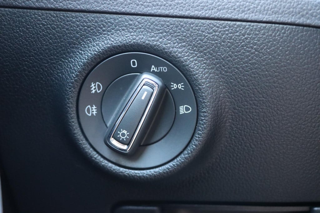 Skoda Superb 1.4 tsi iv business edition