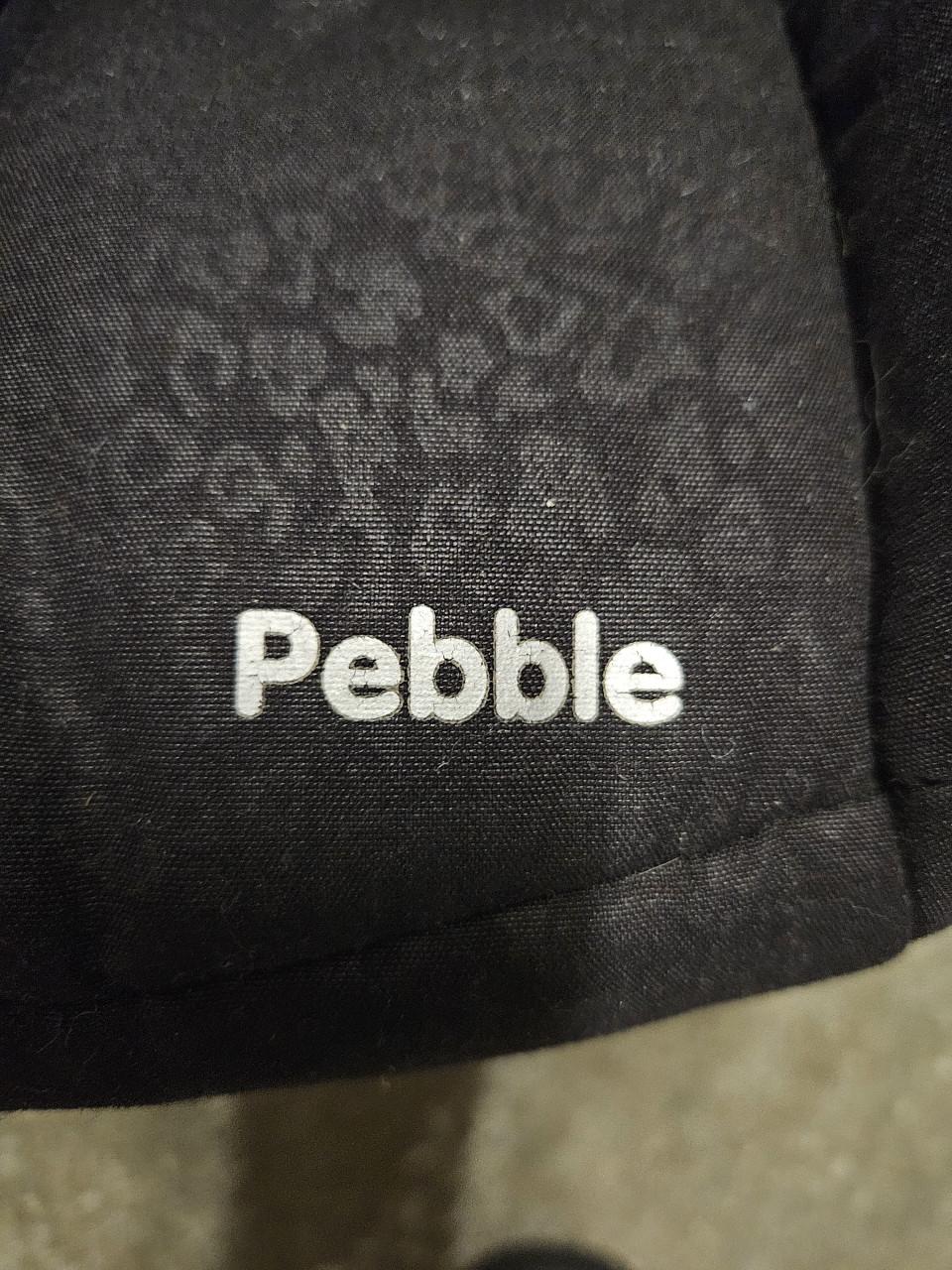 Maxi Cosi Pebble + Familyfix base