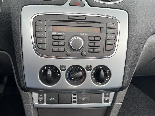 Ford Focus 1.6 100pk cabriolet