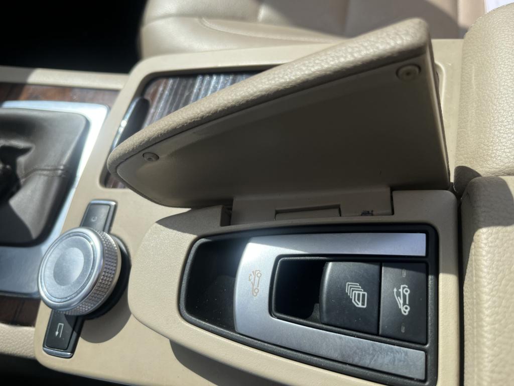 Mercedes-Benz E-Klasse cabrio 300 cgi elegance 118 dkm zeer mooie cabrio