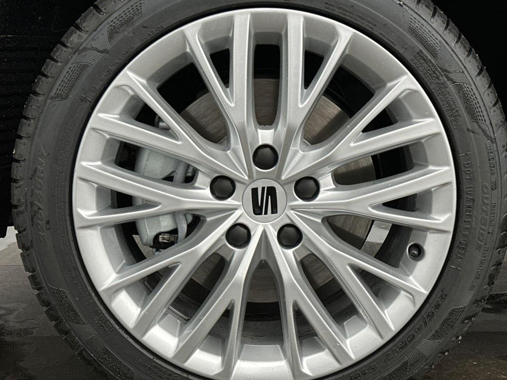 Seat Leon style business intense 1.5 tsi ehybrid 150 kw / 20