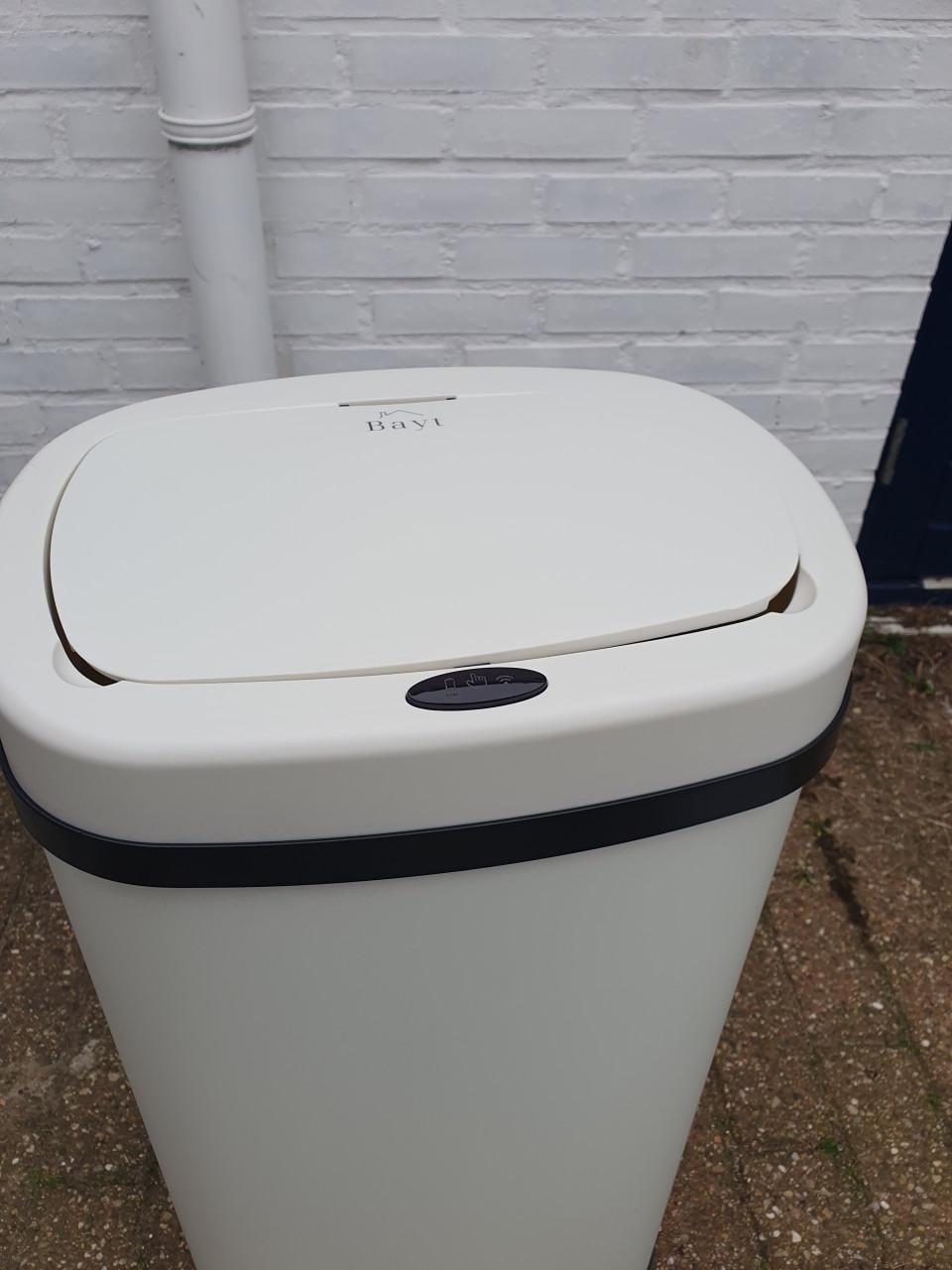 Bayt prullenbak met sensor – 60 L wit |