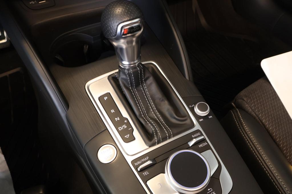 Audi A3 cabriolet 1.5 tfsi cod sport s line edition, carplay, stoel+nek ver