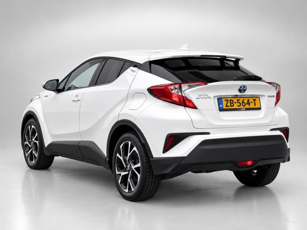 Toyota C-hr 1.8 hybrid dynamic