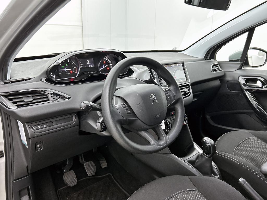 Peugeot 208 82 pk blue lion | rijklaar | trekhaak | airco