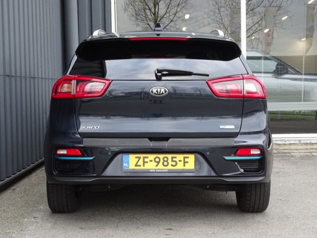 Kia E-niro executiveline 64 kwh incl btw | led | stoelkoeling-en verwarming