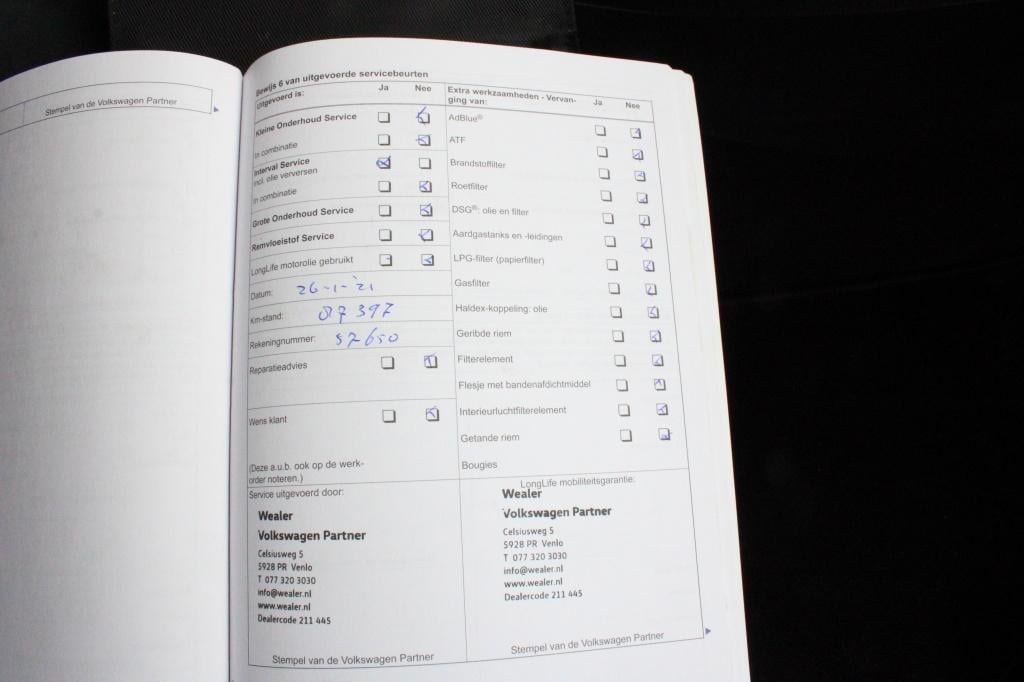 Volkswagen Tiguan 1.4 tsi sport&style + trekhaak electrisch wegklapbaar