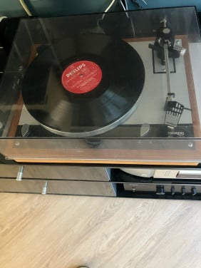 Thorens TD 160 platenspeler