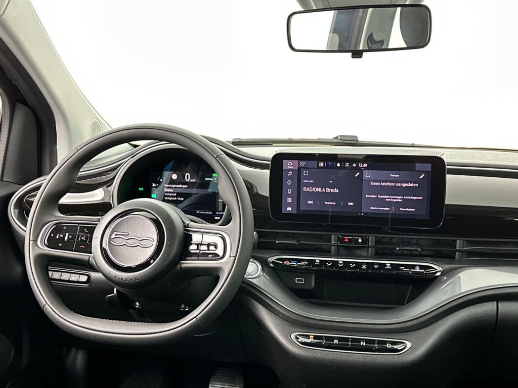 Fiat 500e 42 kwh | carplay | cruise control | ecc |