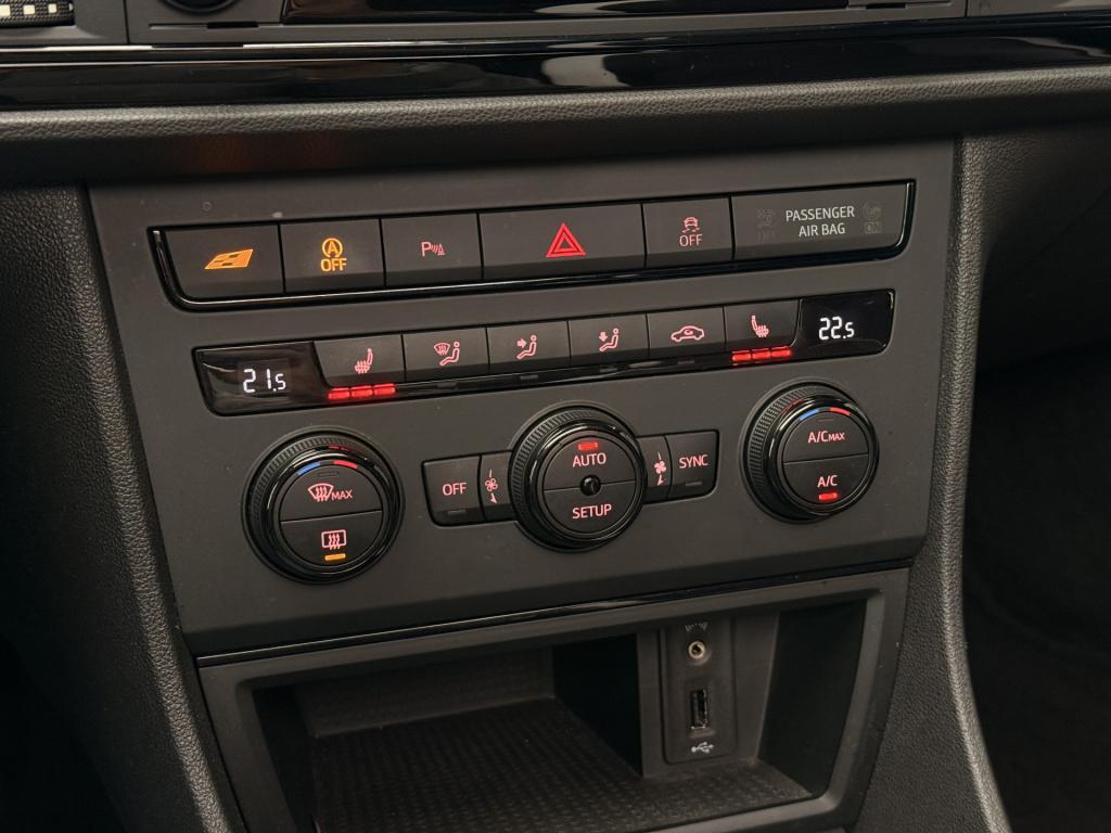 Seat Leon st 2.0 tsi cupra 290 | pano | stoelverwarming | achteruitrijcamer