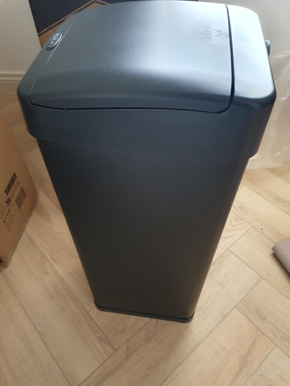 Bayt Sensor Prullenbak 60L Zwart | Automatisch | Nieuw | transportschade