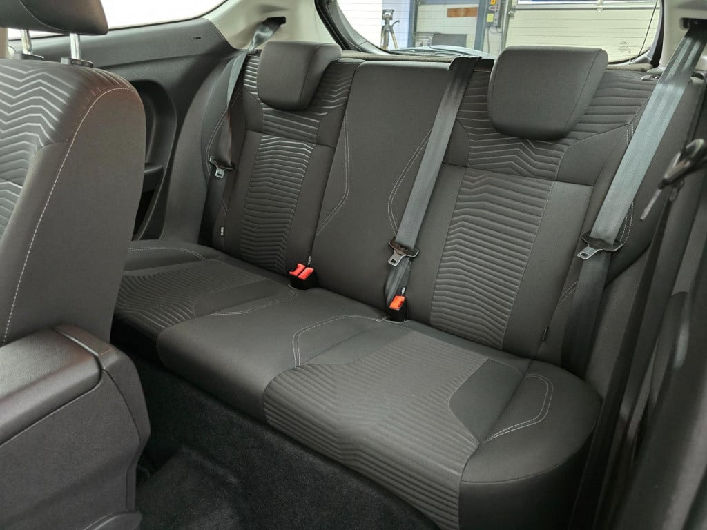 Ford Fiesta occasion 1.0 titanium luxe versie met cruisecontrol en sportvel