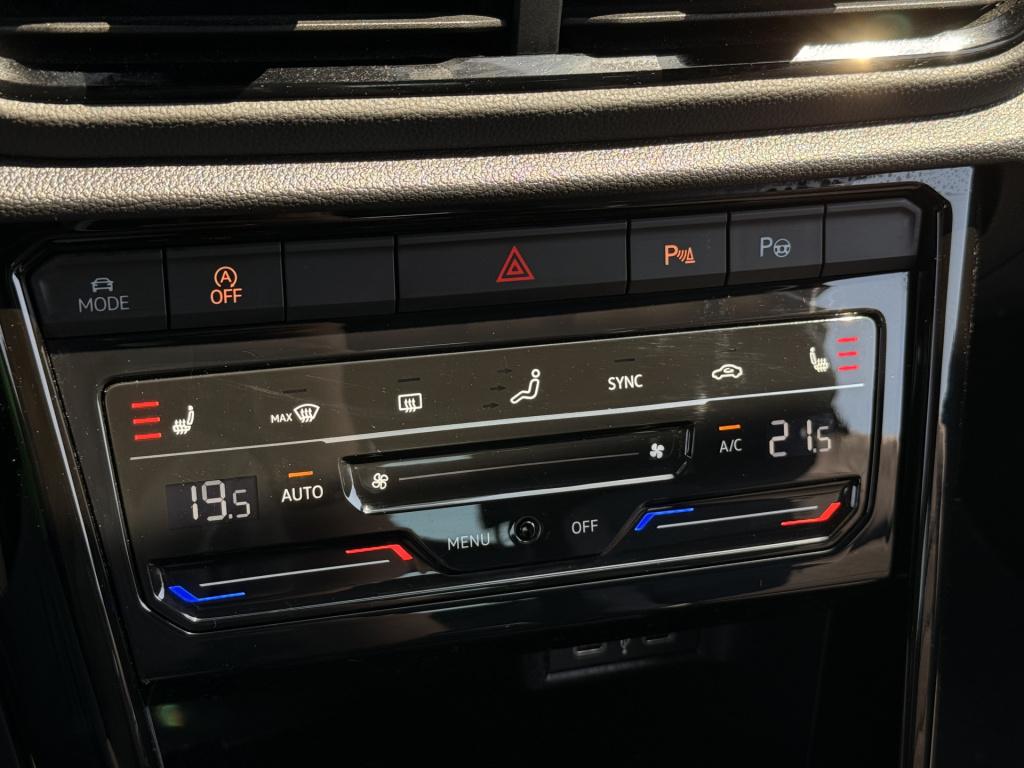 Volkswagen T-roc cabrio 1.5 tsi r-line | acc | dab | alcantara | apple carp
