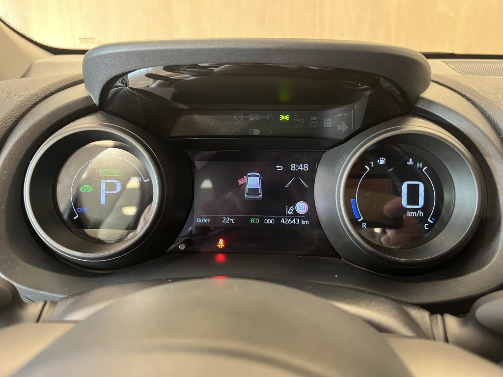 Toyota Yaris 1.5 hybrid first edition | camera | apple carplay | trekhaak |