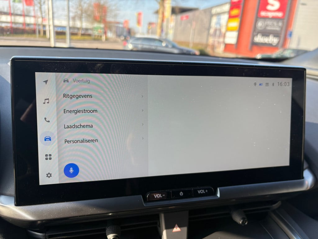 Toyota C-hr 2.0 plug-in hybrid 220 dynamic