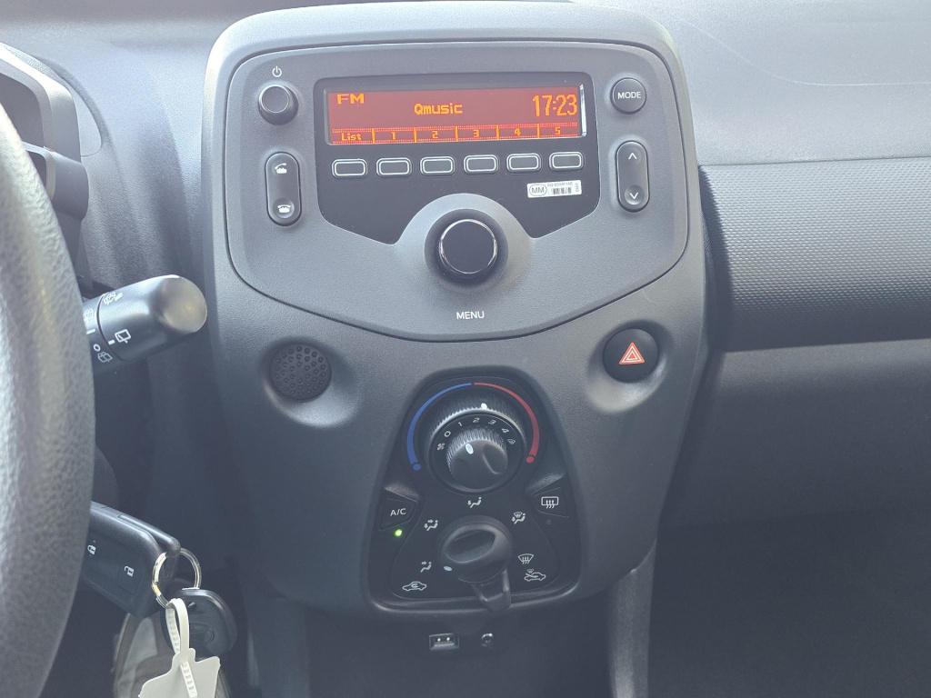 Toyota Aygo 1.0 vvt-i x-fun