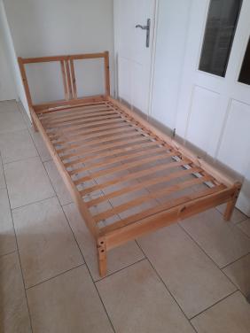 Ikea fjellse bed met lattenbodem 90 x 200 (in goede nette staat )