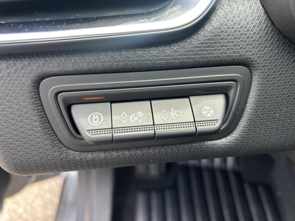 Mitsubishi Colt 1.6 hev first edition automaat