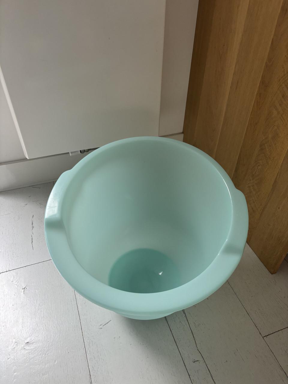 Babybadje tummy tub 0-2 jaar