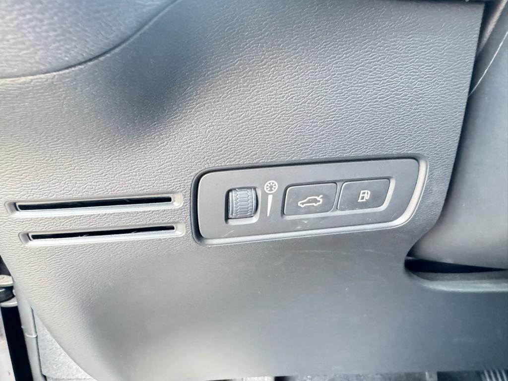 Volvo XC40 1.5 t5 twin engine momentum pro