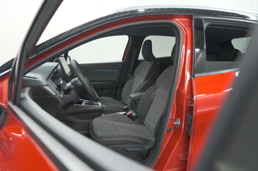 Renault Captur tce 90 techno | nieuw model | camera | harman kardon | apple
