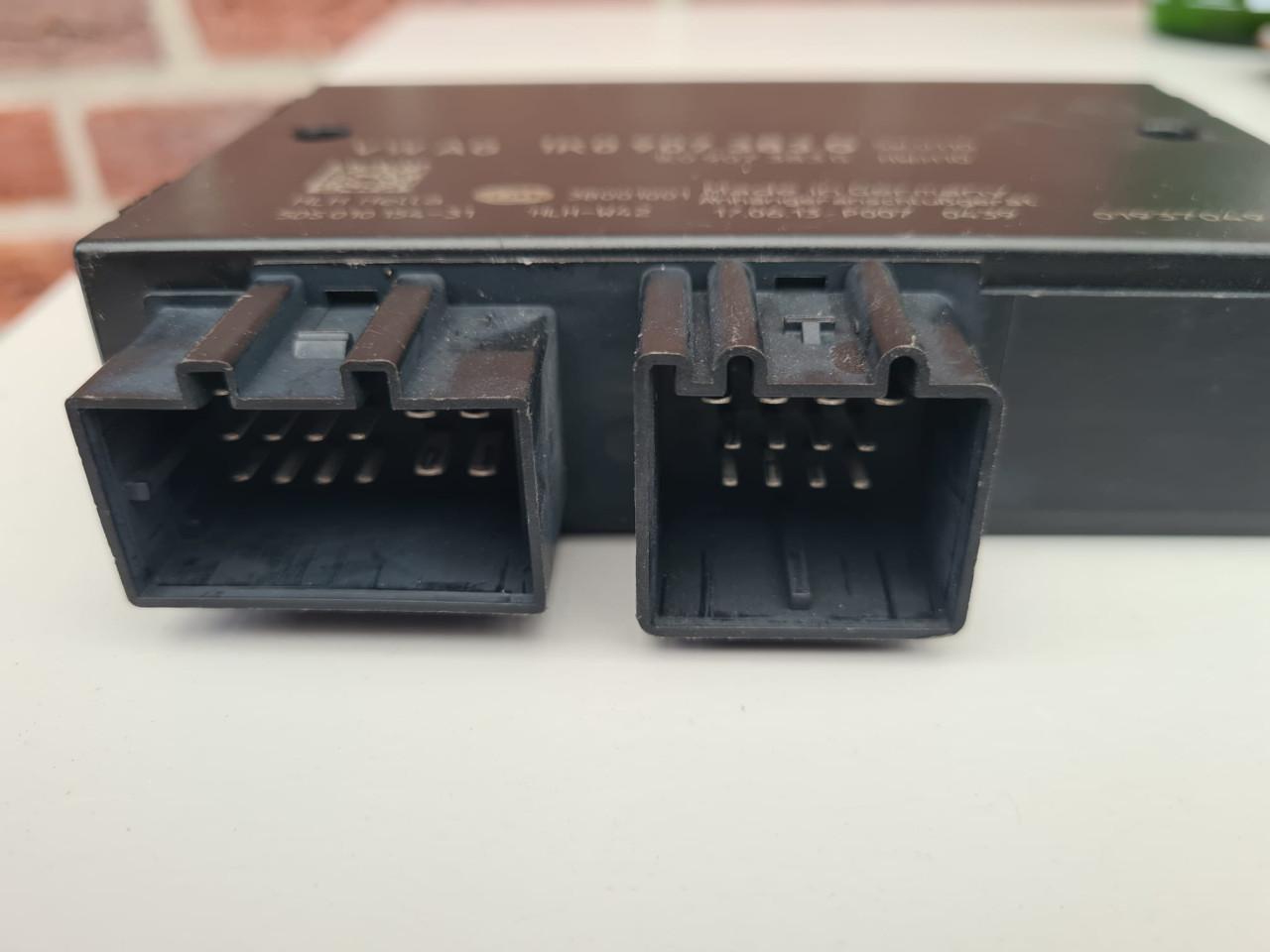 Originele Volkswagen trekhaak module.