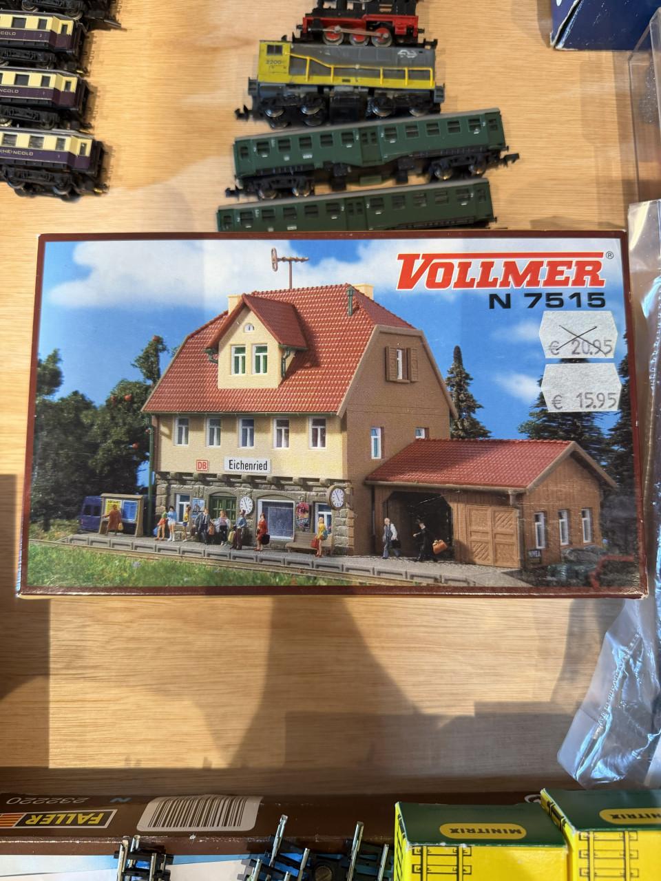 Modeltrein Autootjes, Figuren, Gebouwen en Rails