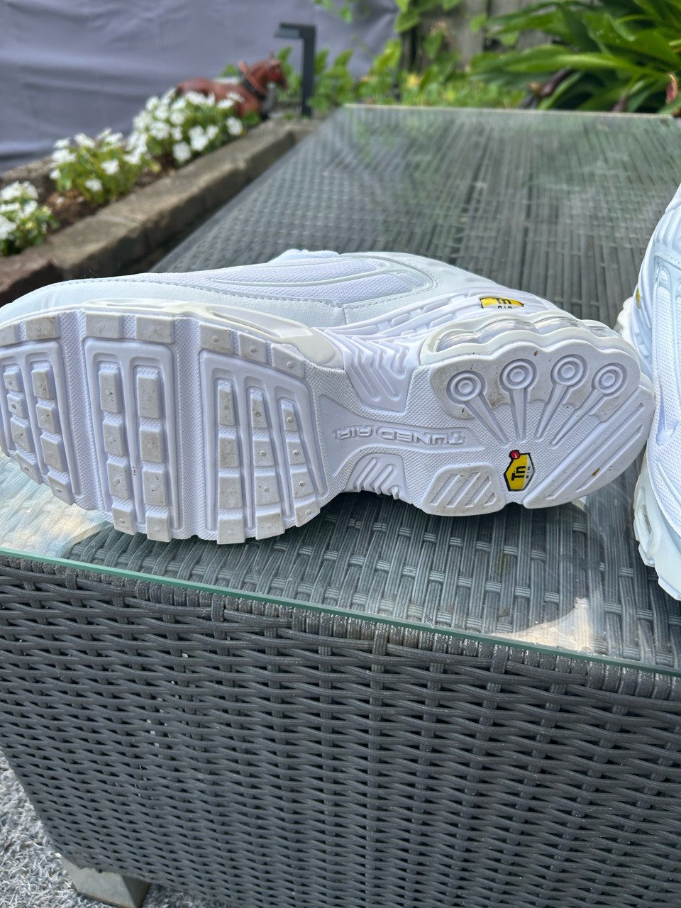 Tekoop nike sneakers