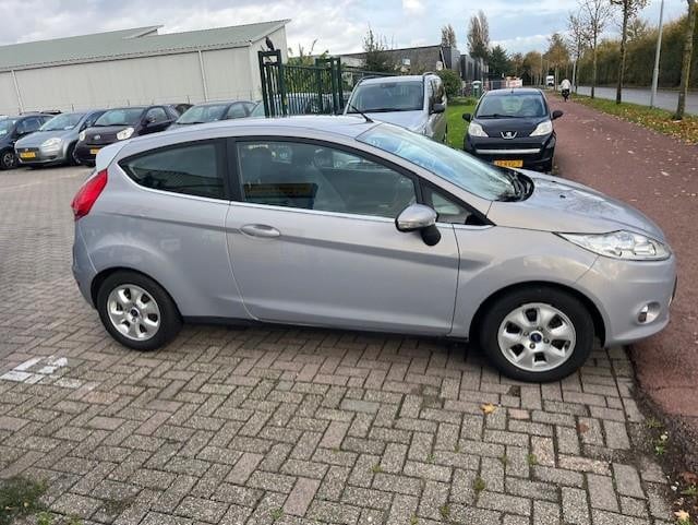 Ford Fiesta 1.6 tdci econetic titanium