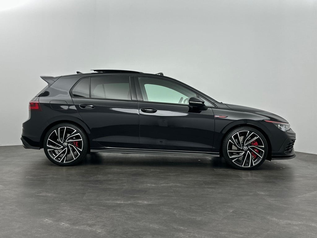 Volkswagen Golf 2.0 tsi gti clubsport iq lights acc btw panorama
