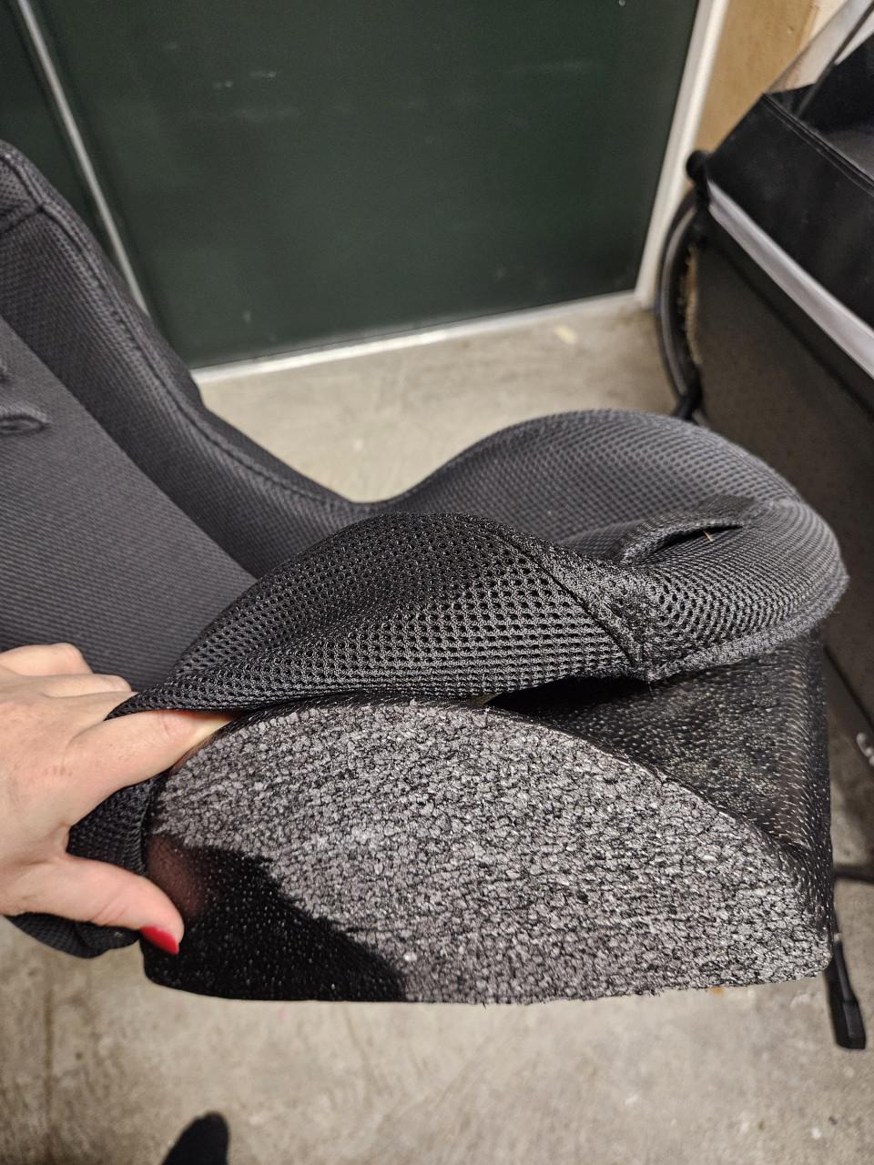 2 peuterschalen Urban Arrow