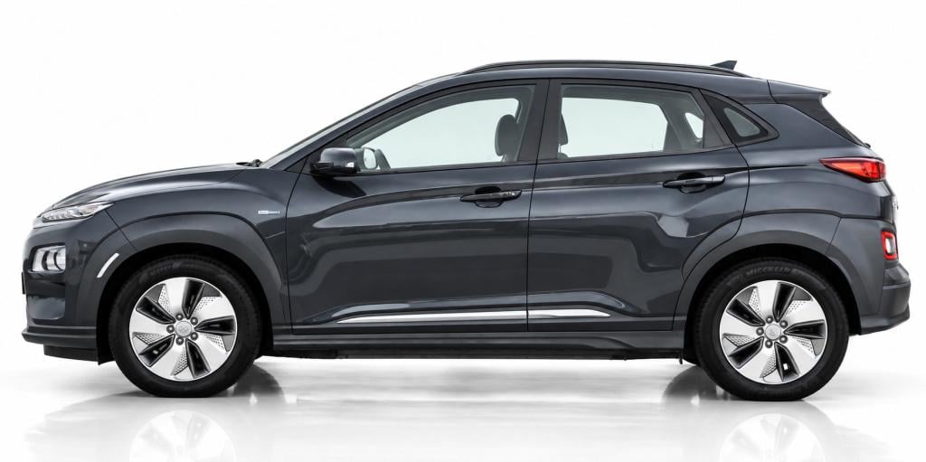 Hyundai Kona ev comfort 64 kwh soh 99% | nap | camera | apple carplay | and