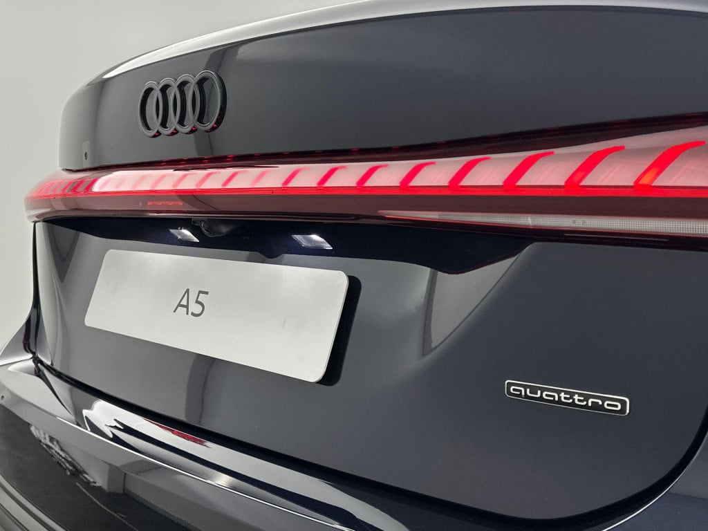 Audi A5 limousine s edition 2.0 tfsi e 220 kw / 299 pk limousine 7 v