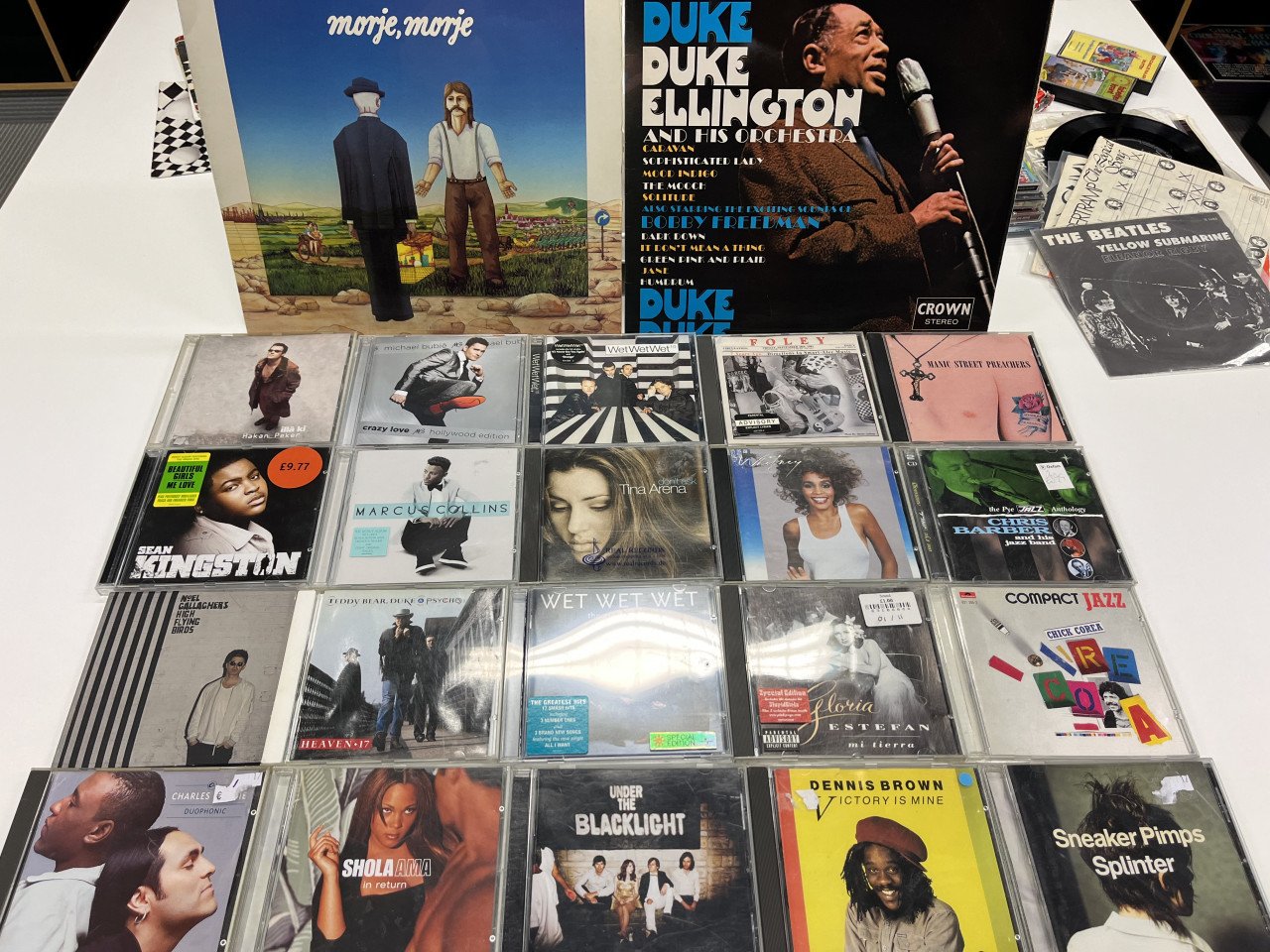 Deze cd’s en meer voor maar 1 euro 🤯 per stuk. ‘79 gaat stoppen.