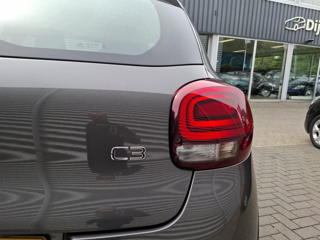 Citroen C3 1.2 feel 82 pk nav/clima/park