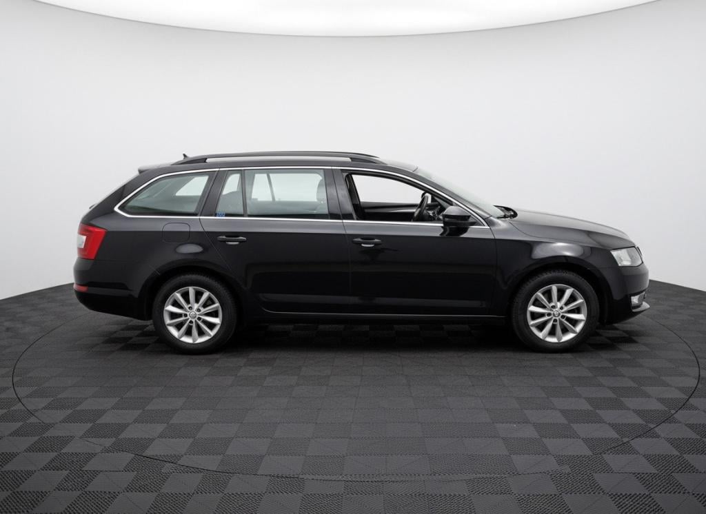 Skoda Octavia combi 1.4 tsi greentech ambition businessline automaat