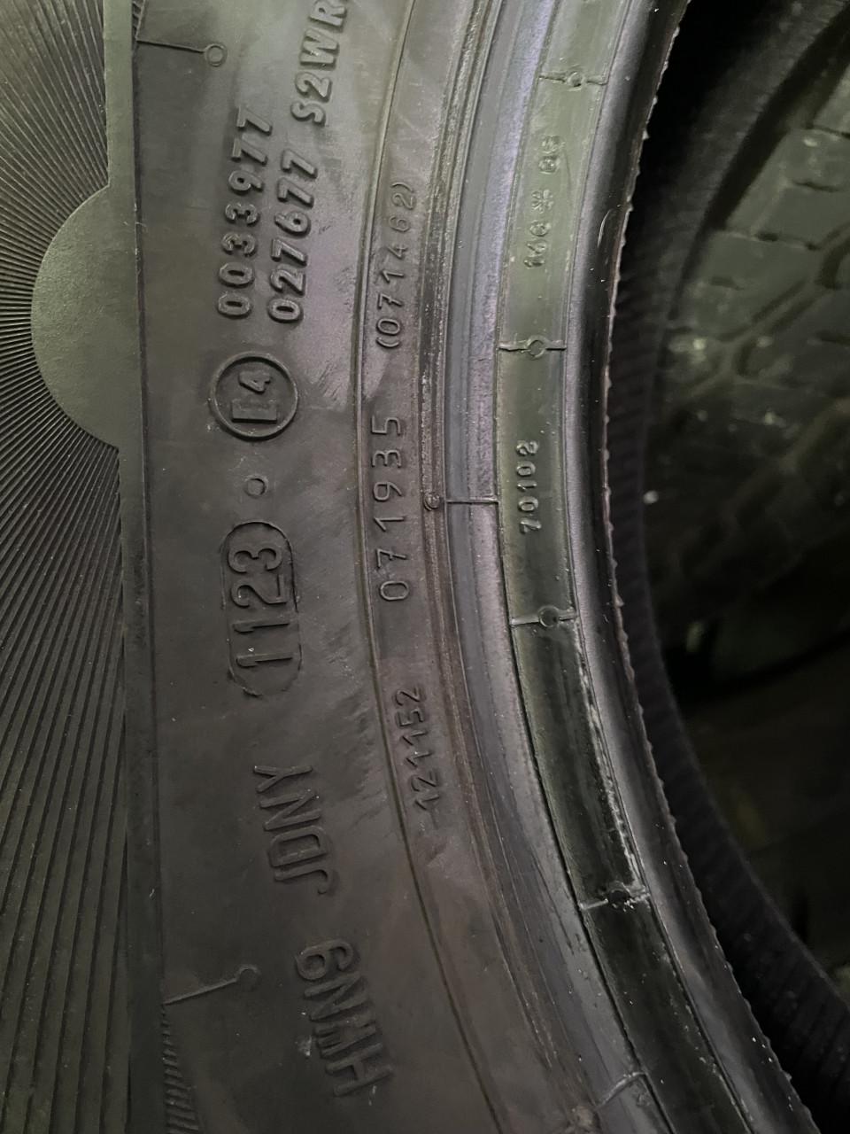 Camperbanden. 225-75/16