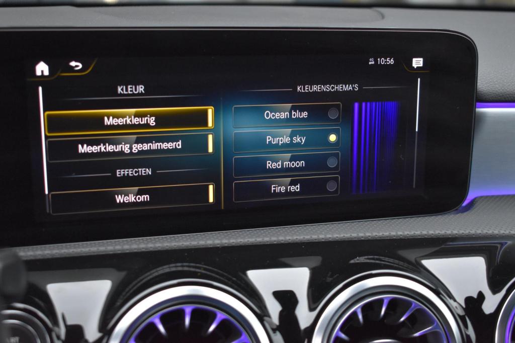 Mercedes-Benz A-Klasse 180 amg night | sfeerverlichting | apple carplay | c