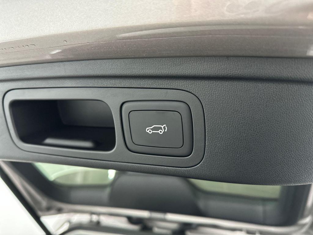 MG Hs 1.5 phev luxury | voorraad voordeel | op=op | leder | 100 km elektris