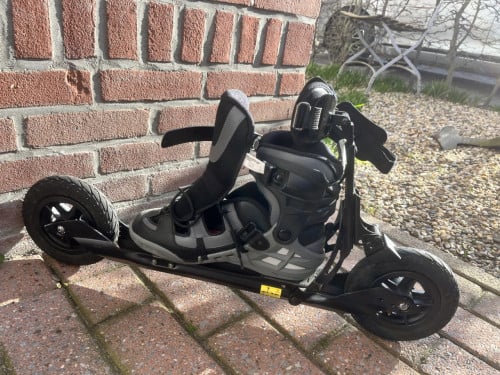 Skates