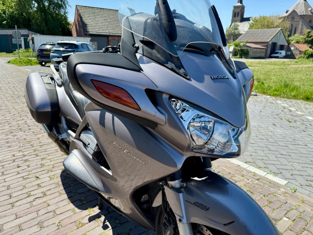 Honda Pan European ST1300 – 2002