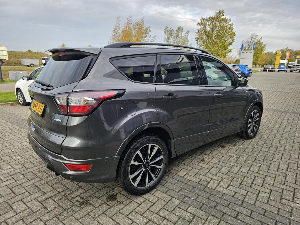 Ford Kuga 1.5 ecoboost st line