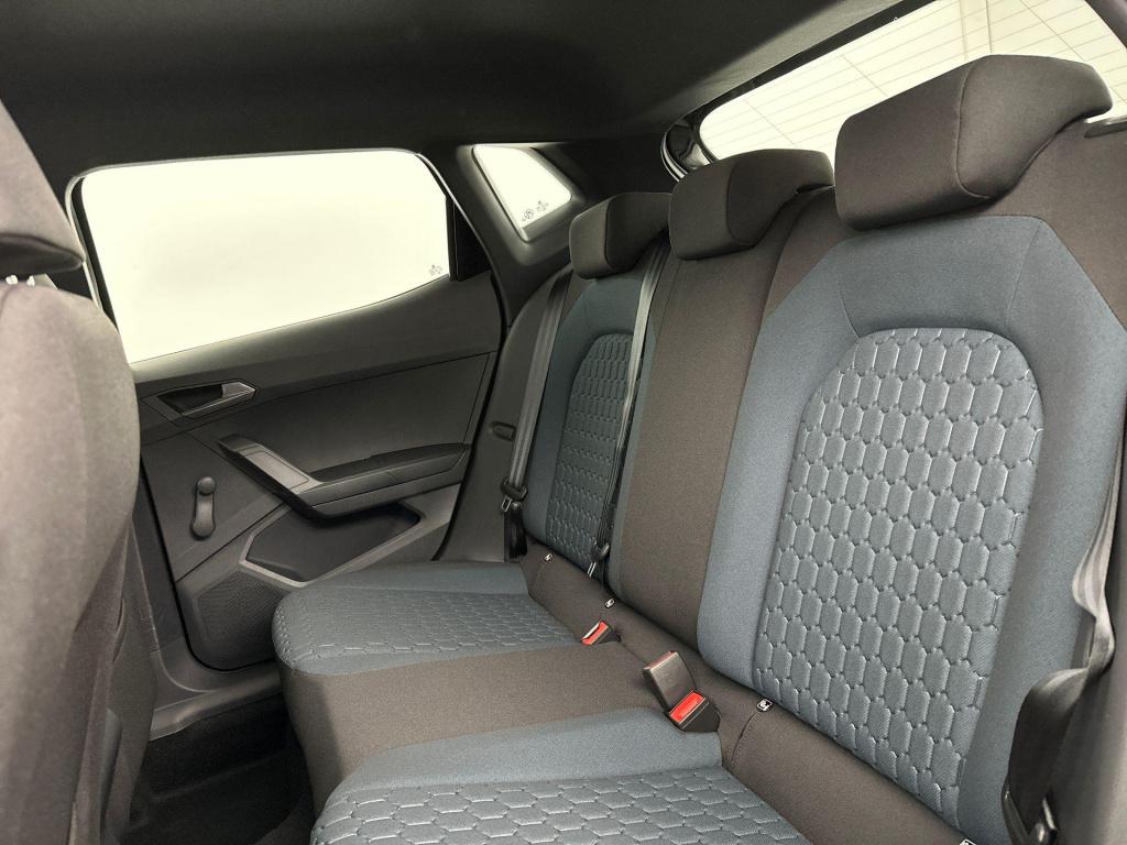 Seat Ibiza style 1.0 ecotsi 70 kw / 95 pk hatchback 5 deurs 5
