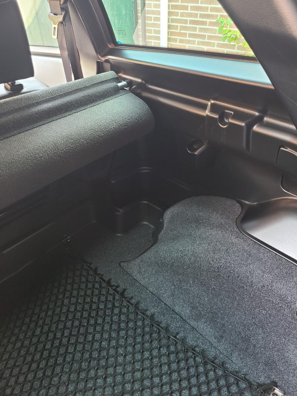 Zo goed als nieuwe 100% elektr Aixam E-Coupe  S8   bj. 2015  km. stand 1764