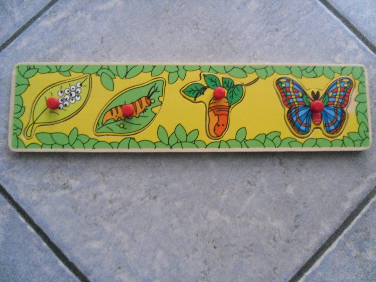 5 DOPJES PUZZELS
