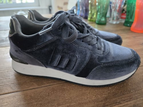 Blauwe dames sneakers Mustang maat 36