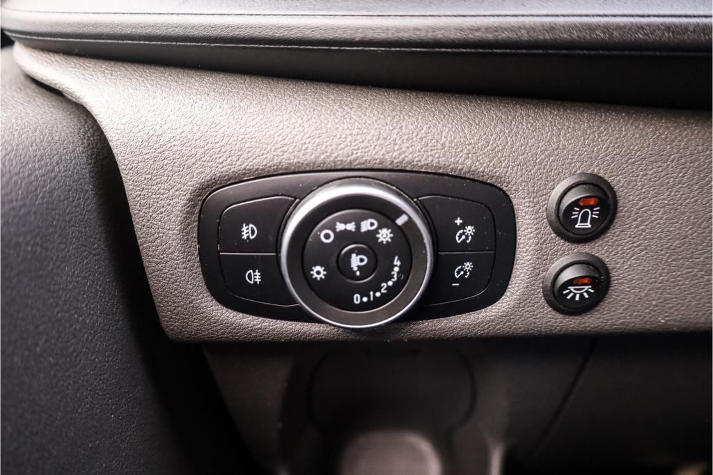 Ford Transit Custom 320 2.0 tdci l2h1 trend inrichting sortimo i ac i cr.co