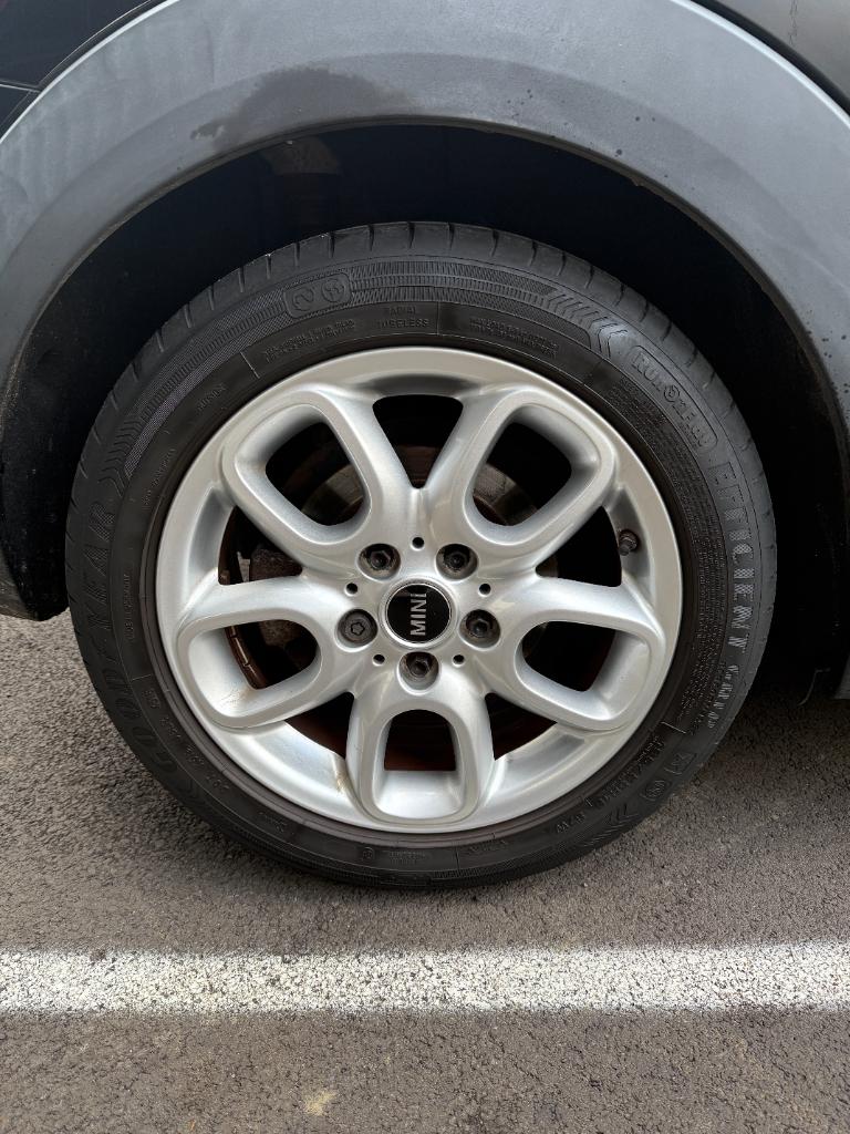 Mini Cooper 1.5 - business