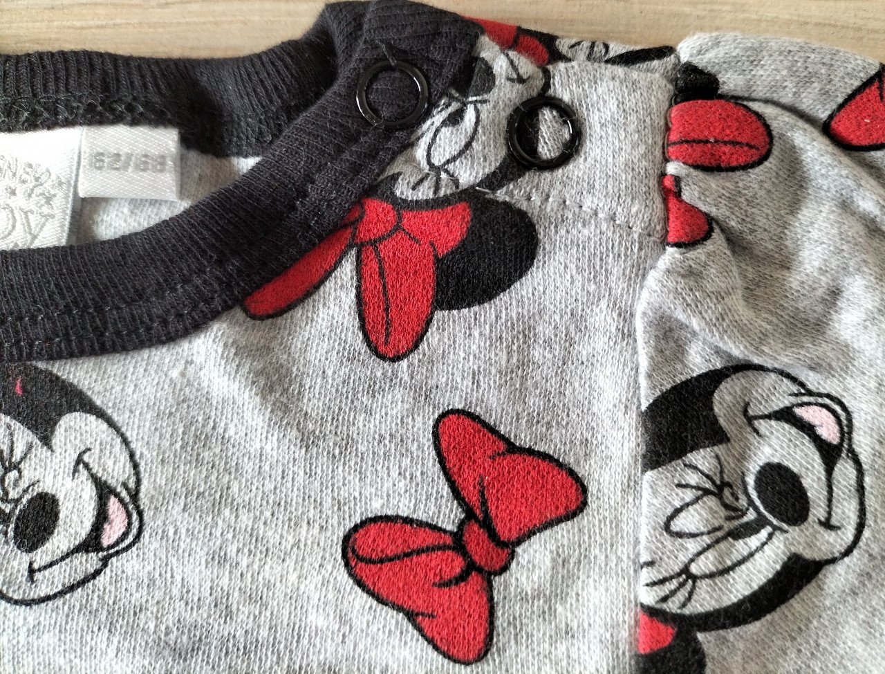 Disney romper Minnie Mouse grijs maat 62/68
