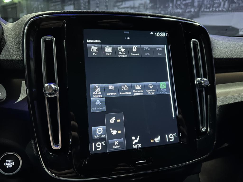 Volvo XC40 1.5 t4 recharge inscription expression *harmankardon*camera*